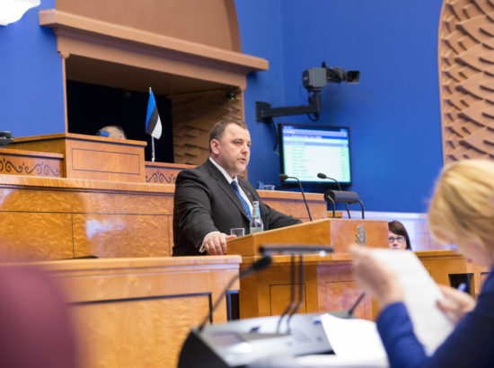Riigikogu 20. oktoobri 2015 täiskogu istung (sh 2016. aasta riigieelarve seaduse eelnõu 1. lugemine)